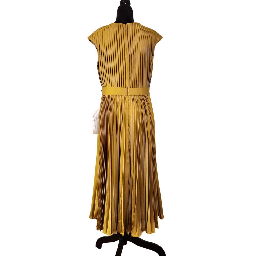 IEENA MAC DUGGAL NWT Pleated Cap Sleeve Chartreuse Dress 26483, Size 10 - Picture 5 of 15